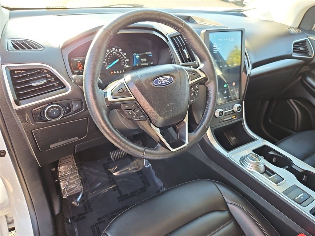 2024 Ford Edge SEL photo 11