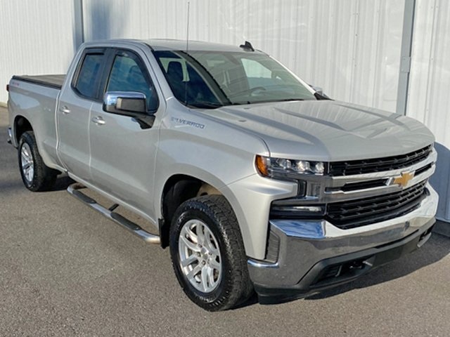 2019 Chevrolet Silverado 1500 LT photo 2