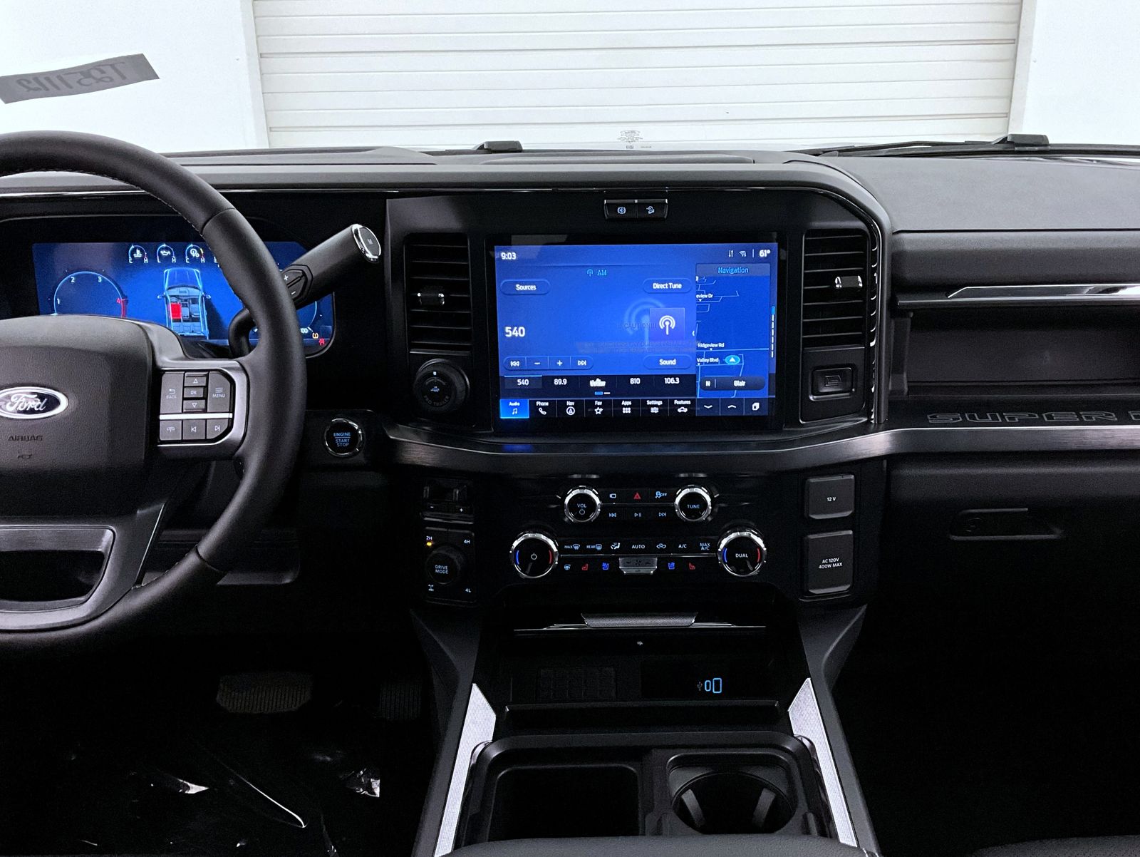 2025 Ford F-350 Lariat photo 12