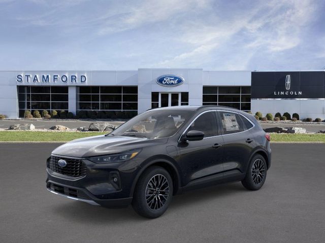 2025 Ford Escape PHEV's photo