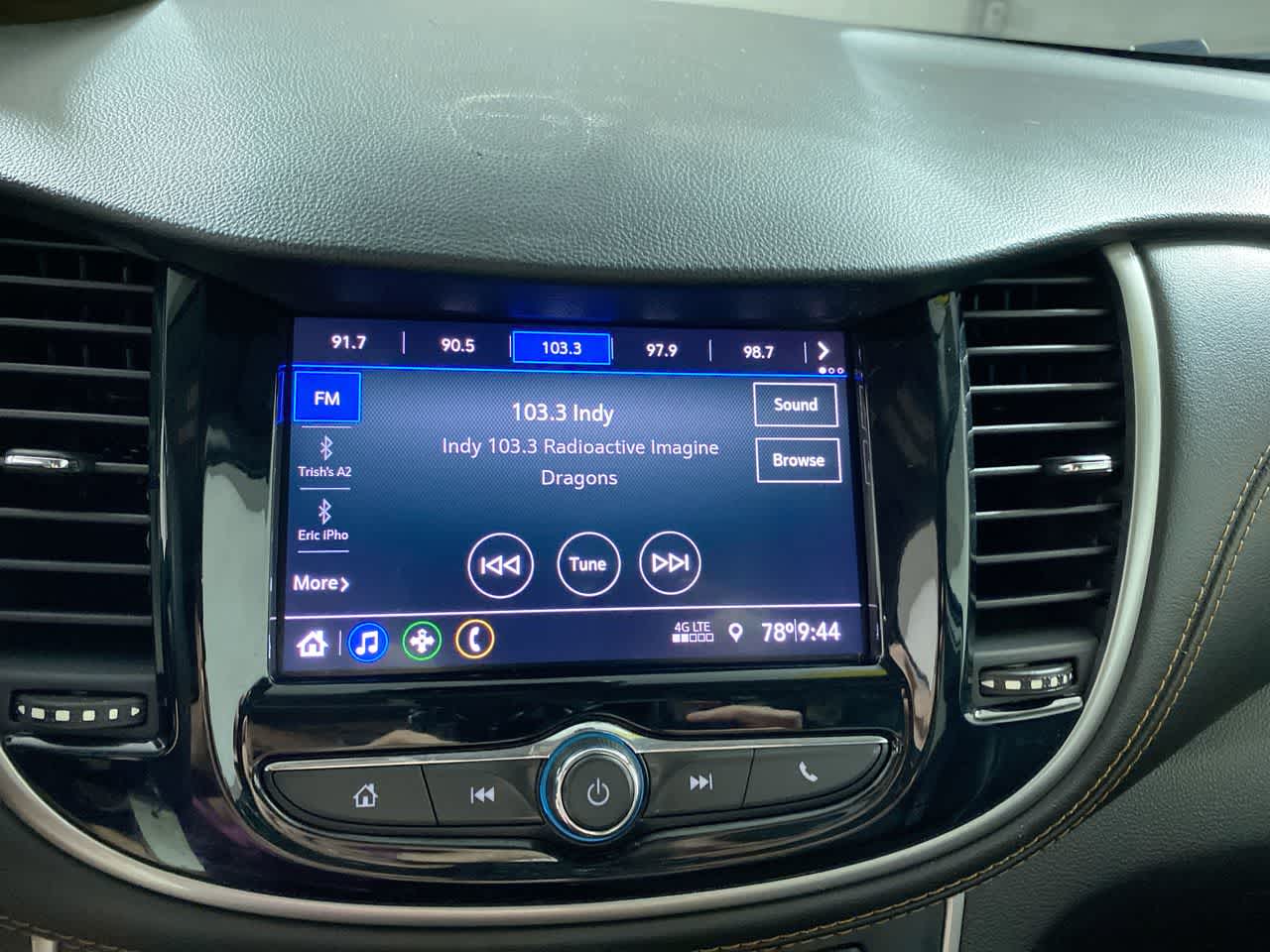 2021 Chevrolet Trax LS photo 22