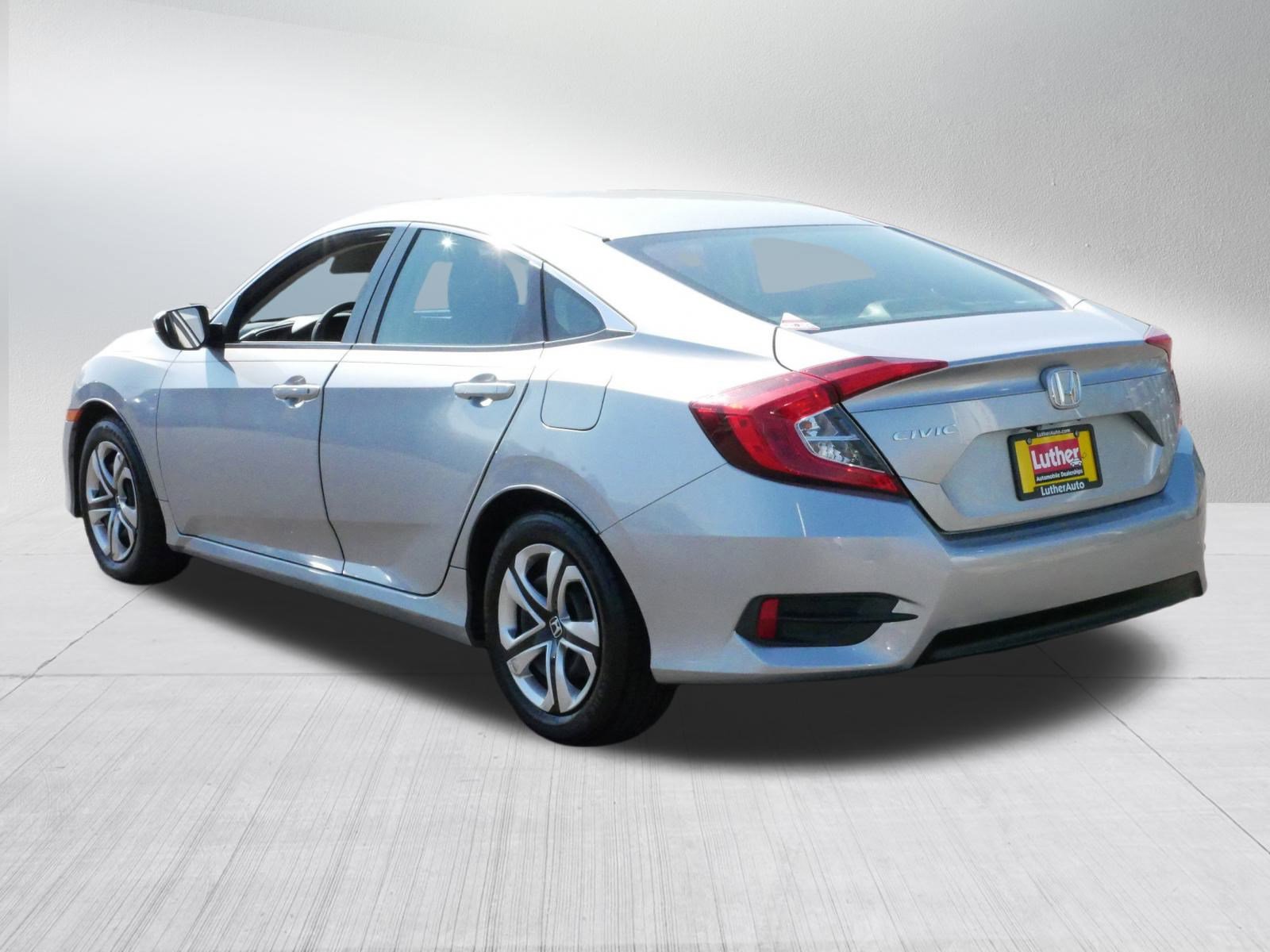 2016 Honda Civic LX photo 5