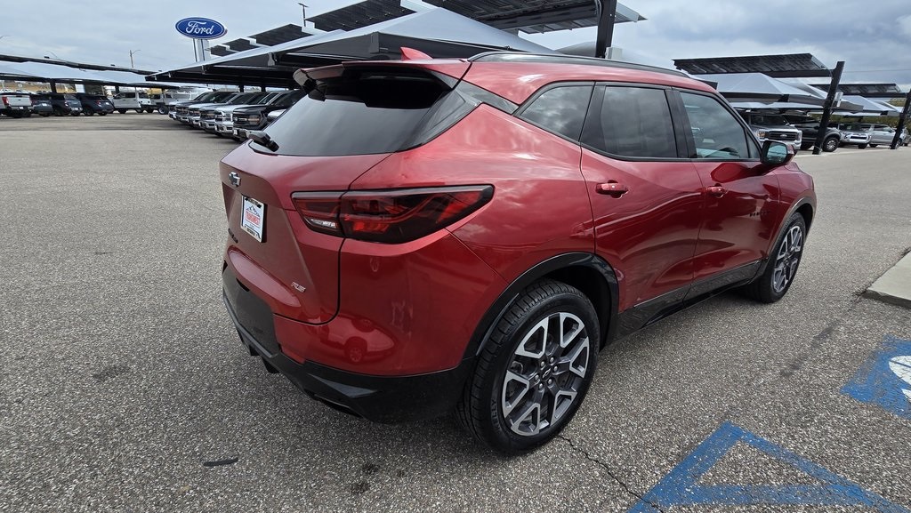 2023 Chevrolet Blazer RS photo 4