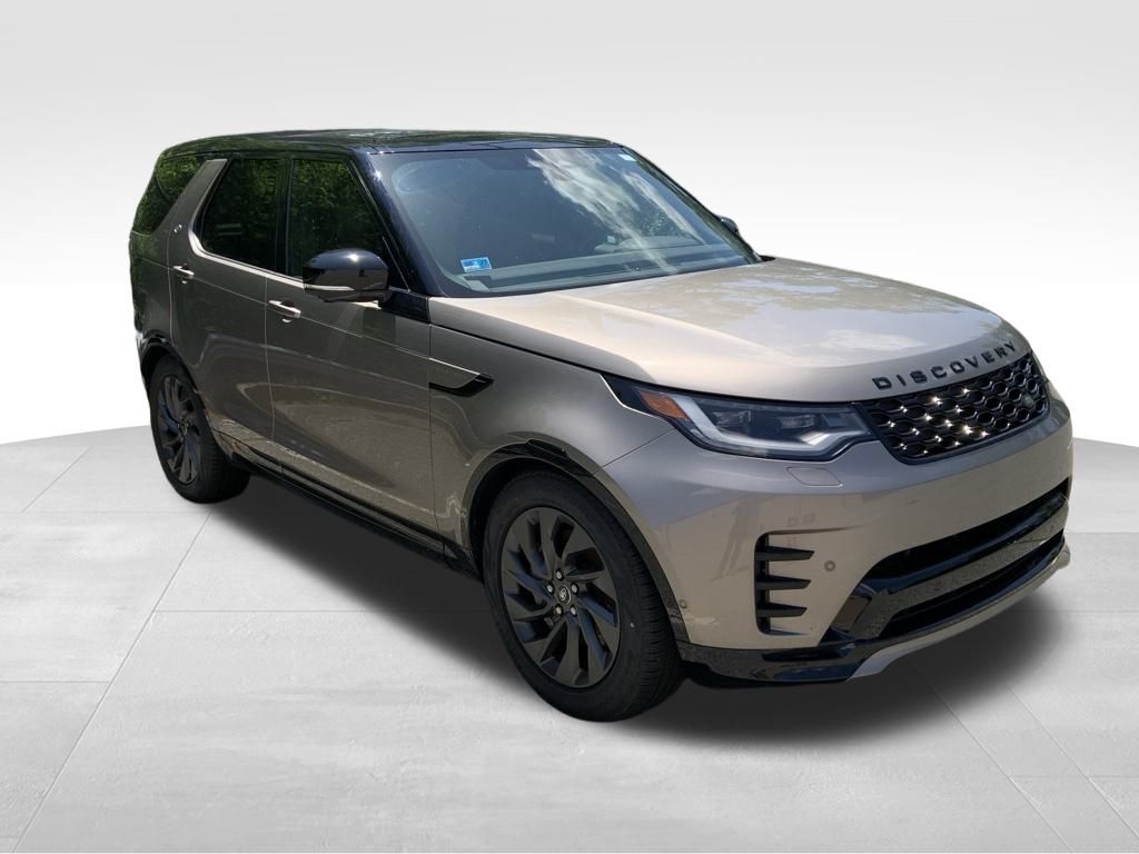 2024 Land Rover Discovery SE photo 3