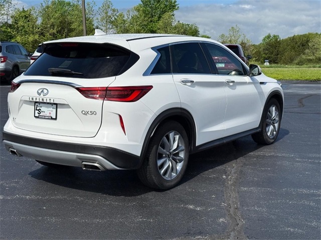 2020 Infiniti QX50 PURE photo 3