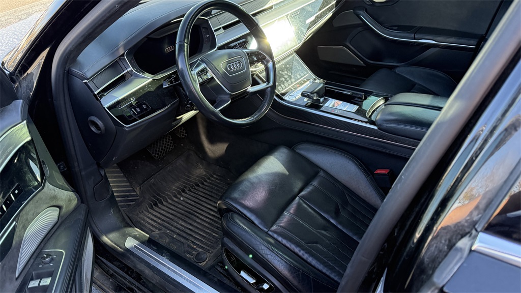 2019 Audi A8 L 55 photo 2