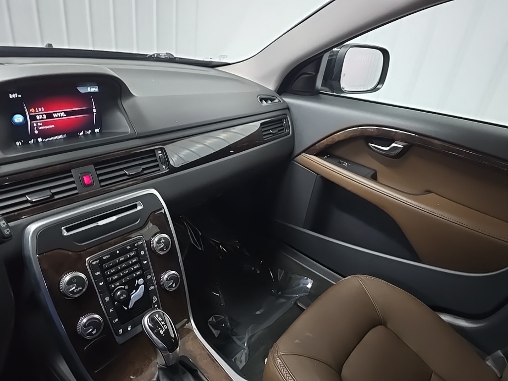 2016 Volvo XC70 T5 Premier photo 26