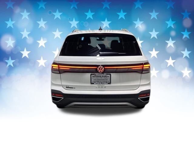 2025 Volkswagen Taos SE photo 4