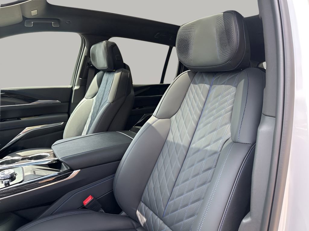 2025 Cadillac Escalade IQ Sport photo 27