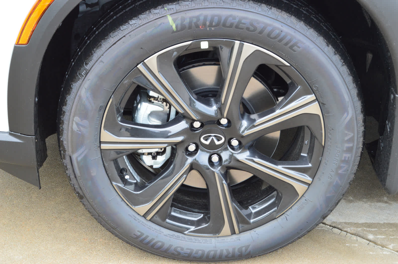 2026 Infiniti QX60 Autograph AWD photo 6
