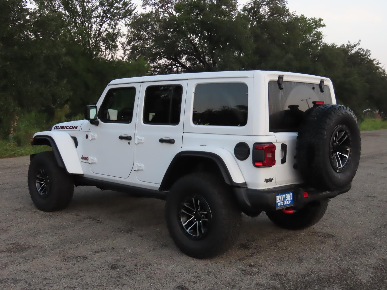 2025 Jeep Wrangler Rubicon X photo 10