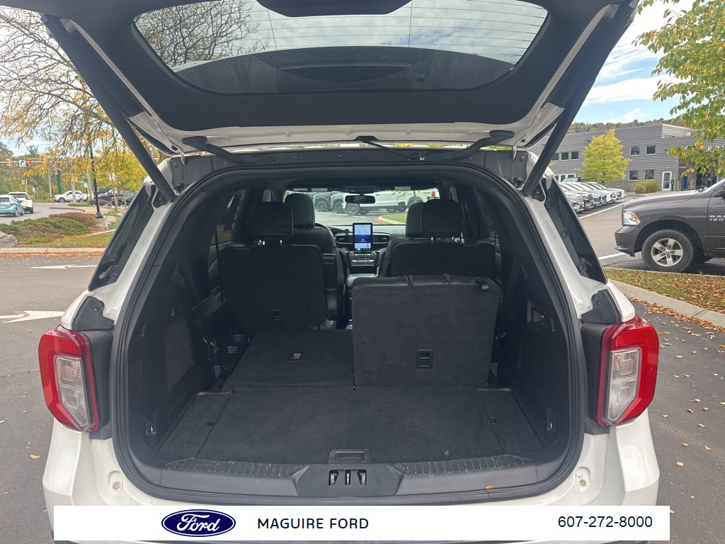 2021 Ford Explorer ST photo 10
