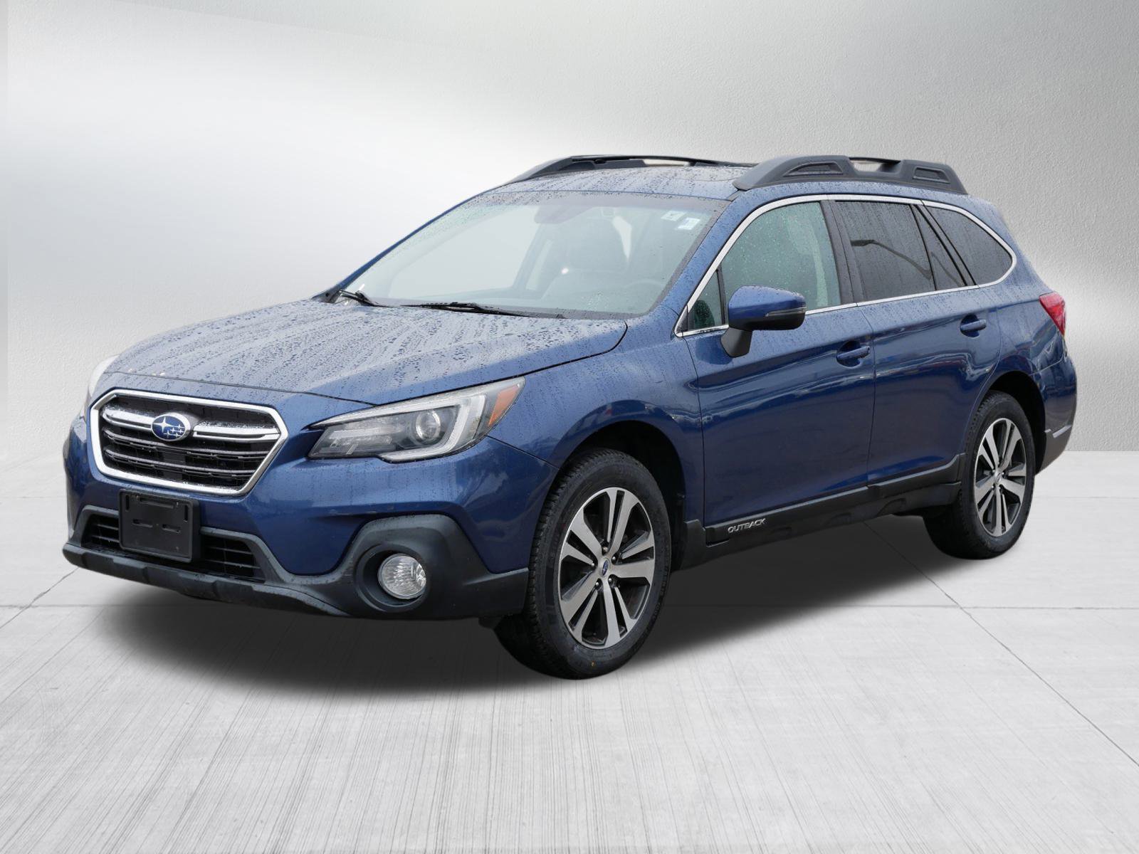 2019 Subaru Outback Limited photo 3
