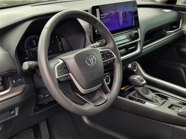 2024 Toyota Grand Highlander XLE photo 20