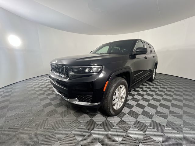 2025 Jeep Grand Cherokee Laredo X photo 4