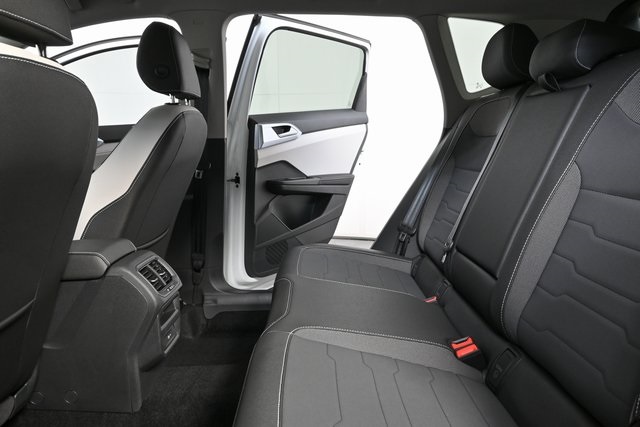 2025 Volkswagen Taos SE photo 16
