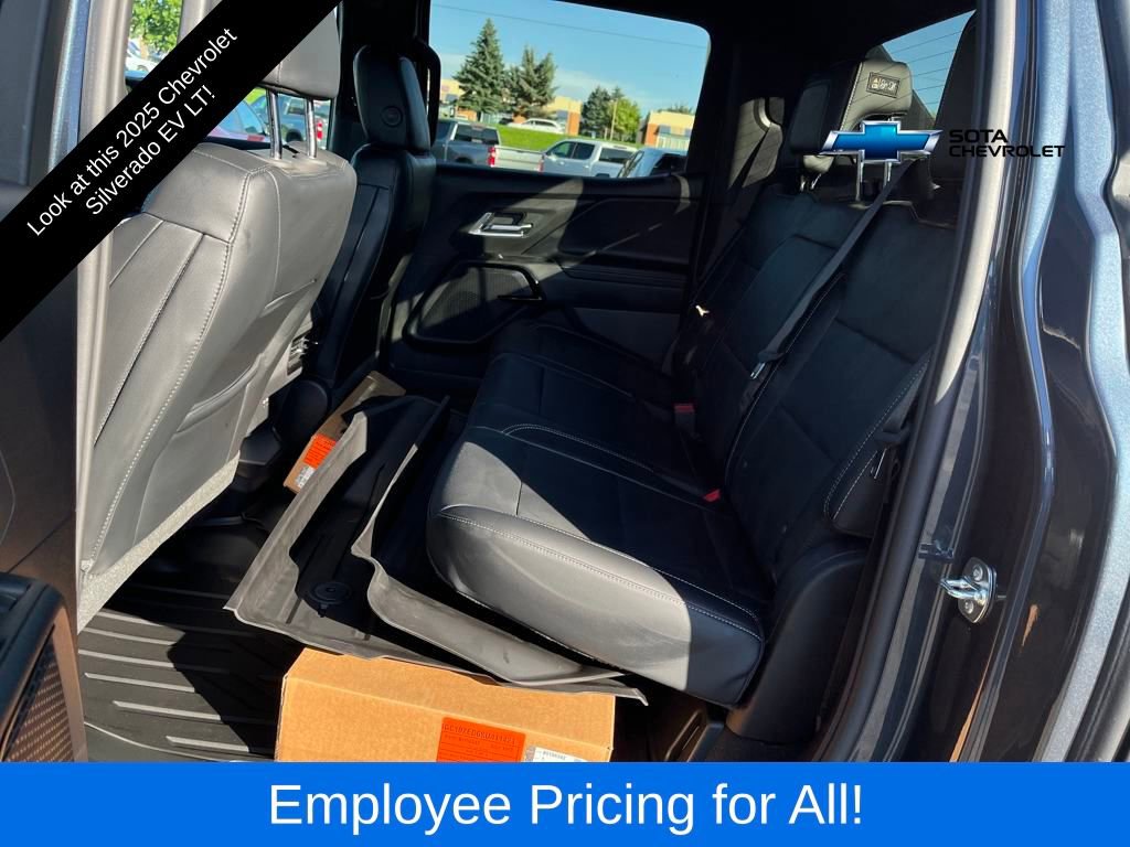 2025 Chevrolet Silverado EV LT photo 24