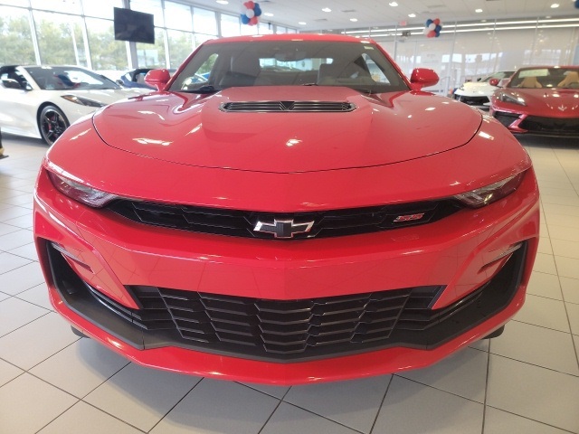 2023 Chevrolet Camaro 2SS photo 2