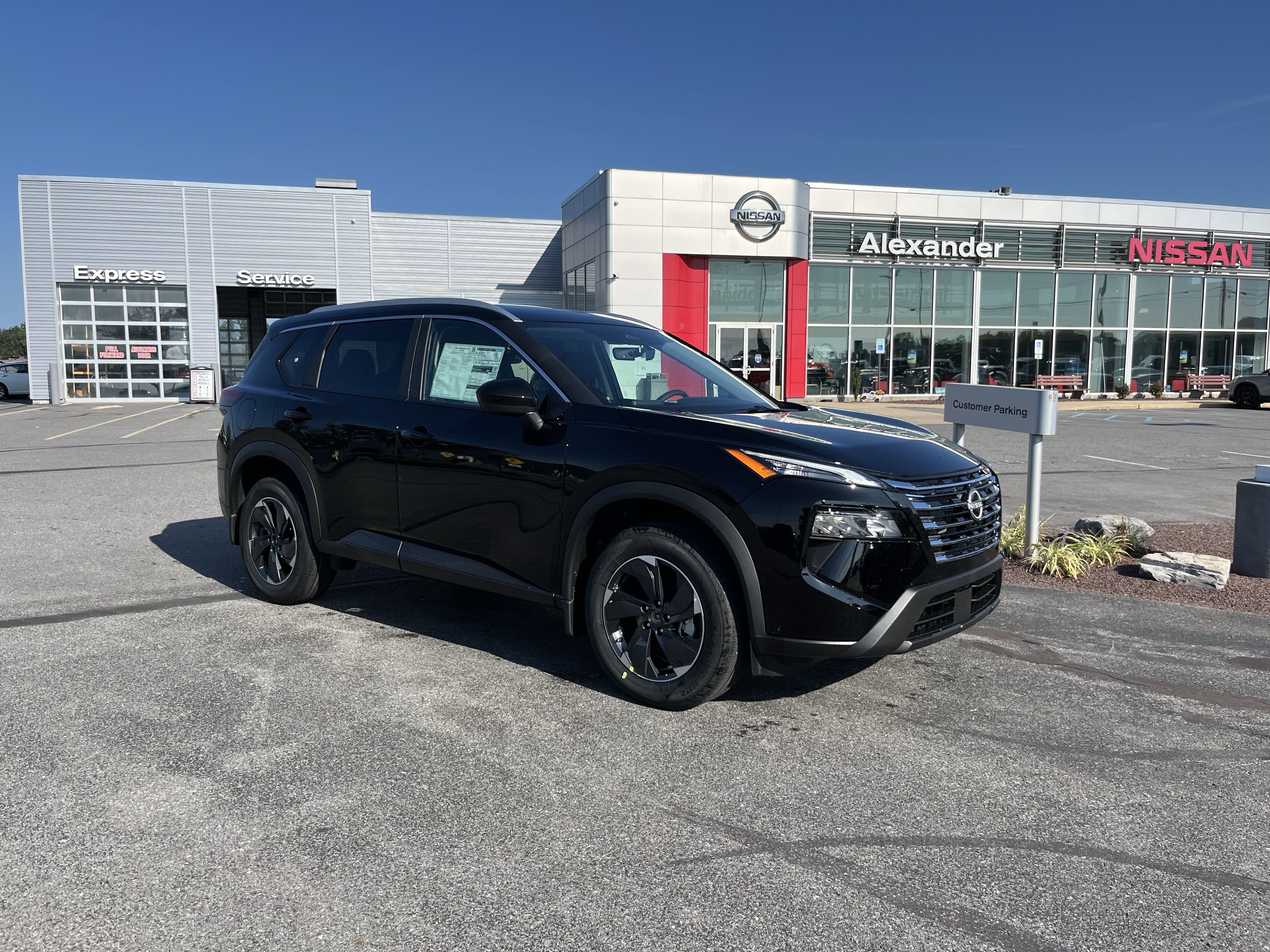 2026 Nissan Rogue SV's photo