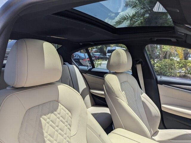 2023 Bmw 530e 5-Series photo 27