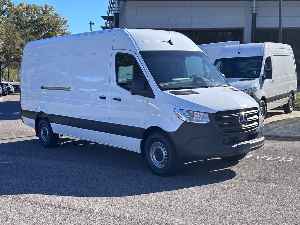 2026 Mercedes-Benz Sprinter Cargo Van Base's photo