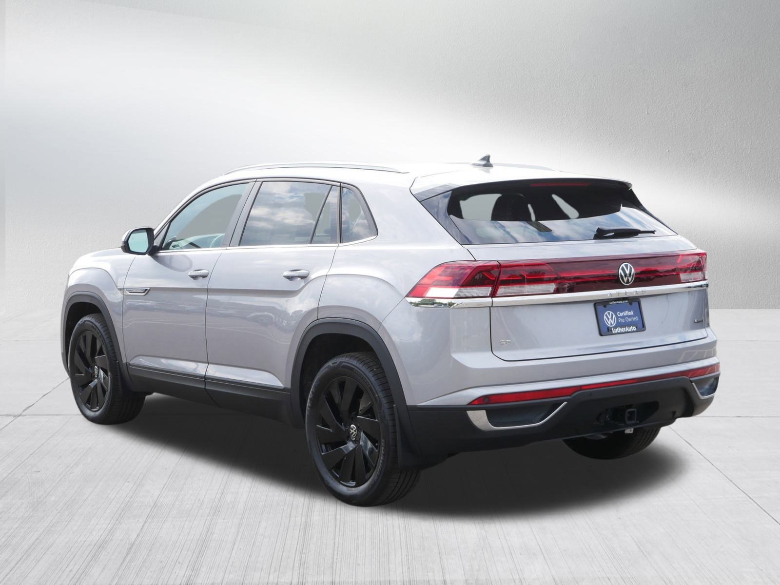 2025 Volkswagen Atlas Cross Sport SE Technology photo 4