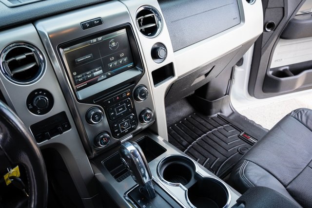 2014 Ford F-150 XLT photo 21