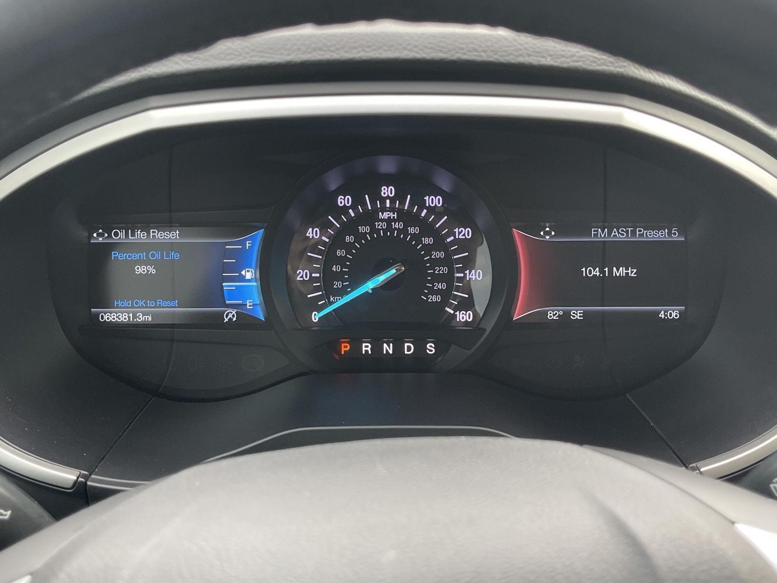 2019 Ford Edge SEL photo 25