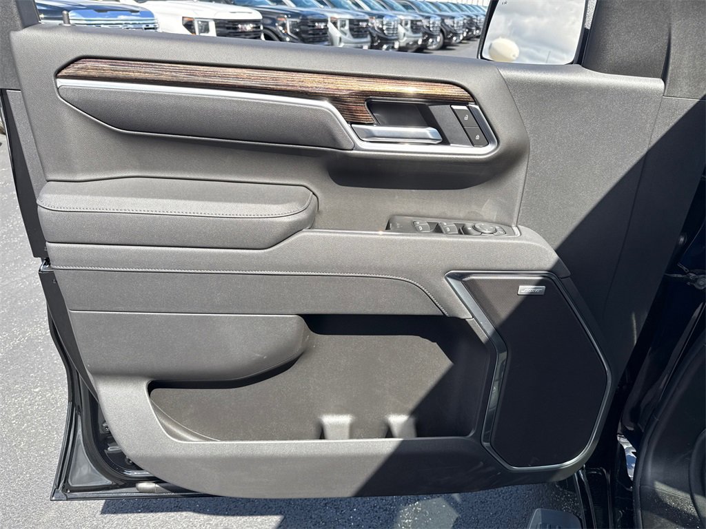 2026 GMC SIERRA - Image 13