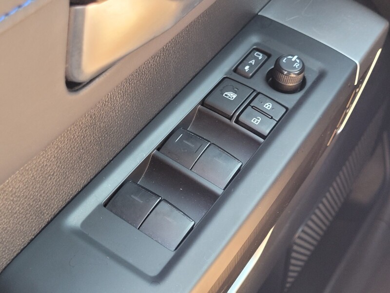 2023 Toyota Sequoia Platinum photo 31