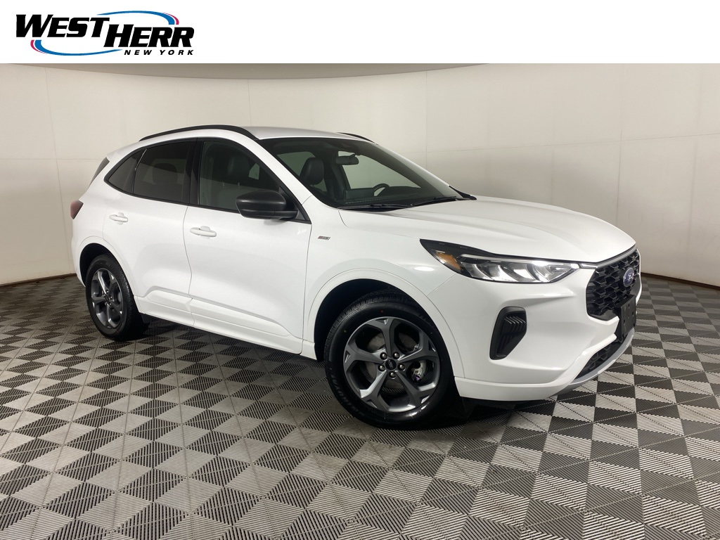 2023 Ford Escape ST-Line's photo