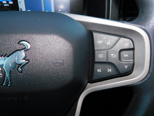 2023 Ford Bronco Base photo 29