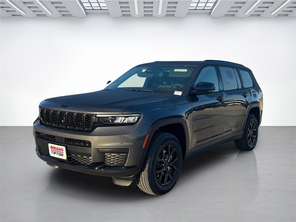 2025 Jeep Grand Cherokee Altitude X photo 3