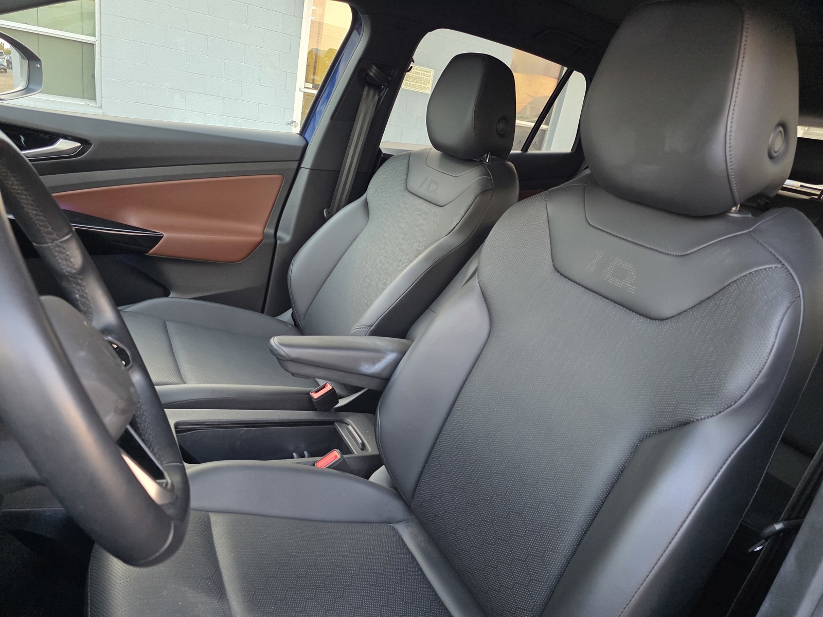 2022 Volkswagen ID.4 Pro S photo 15