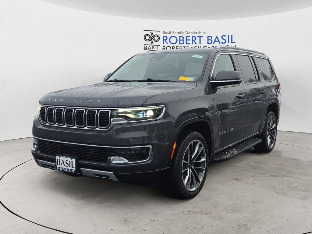 2022 Jeep Wagoneer Series II's photo