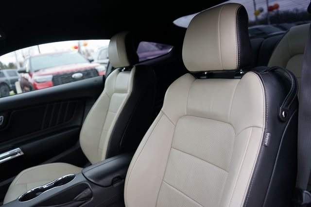 2015 FORD MUSTANG - Image 12