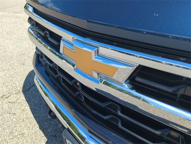 2022 Chevrolet Silverado 1500 LT photo 10