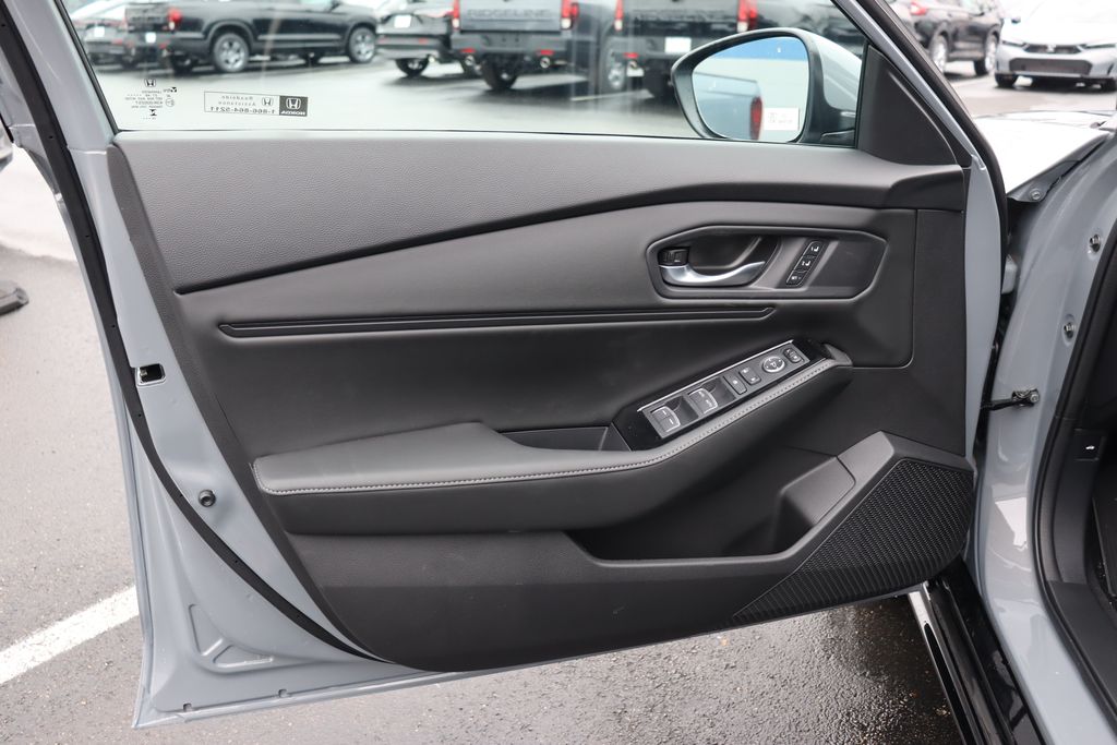 2025 Honda Accord Hybrid Touring photo 26