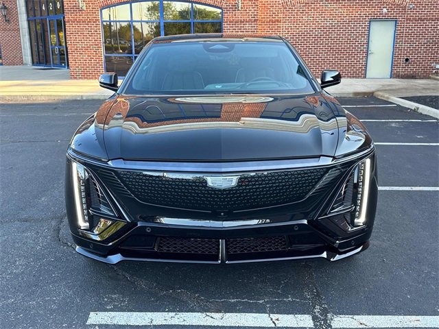 2026 Cadillac Lyriq photo 2