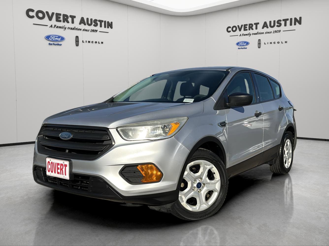 2017 Ford Escape S's photo
