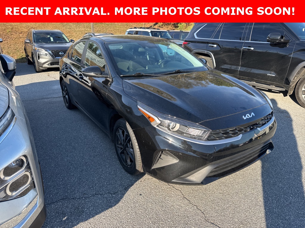 2024 Kia Forte LXS's photo