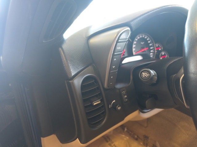 2007 Chevrolet Corvette Base photo 14