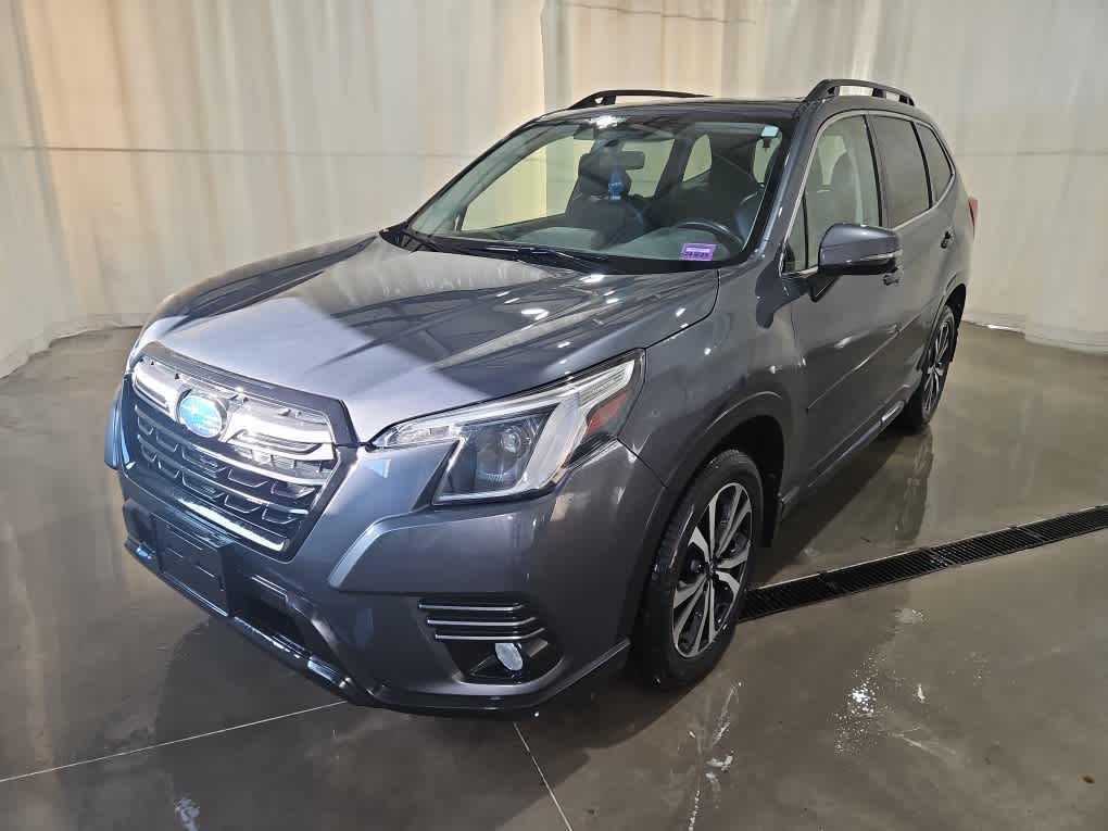 2023 Subaru Forester Limited's photo