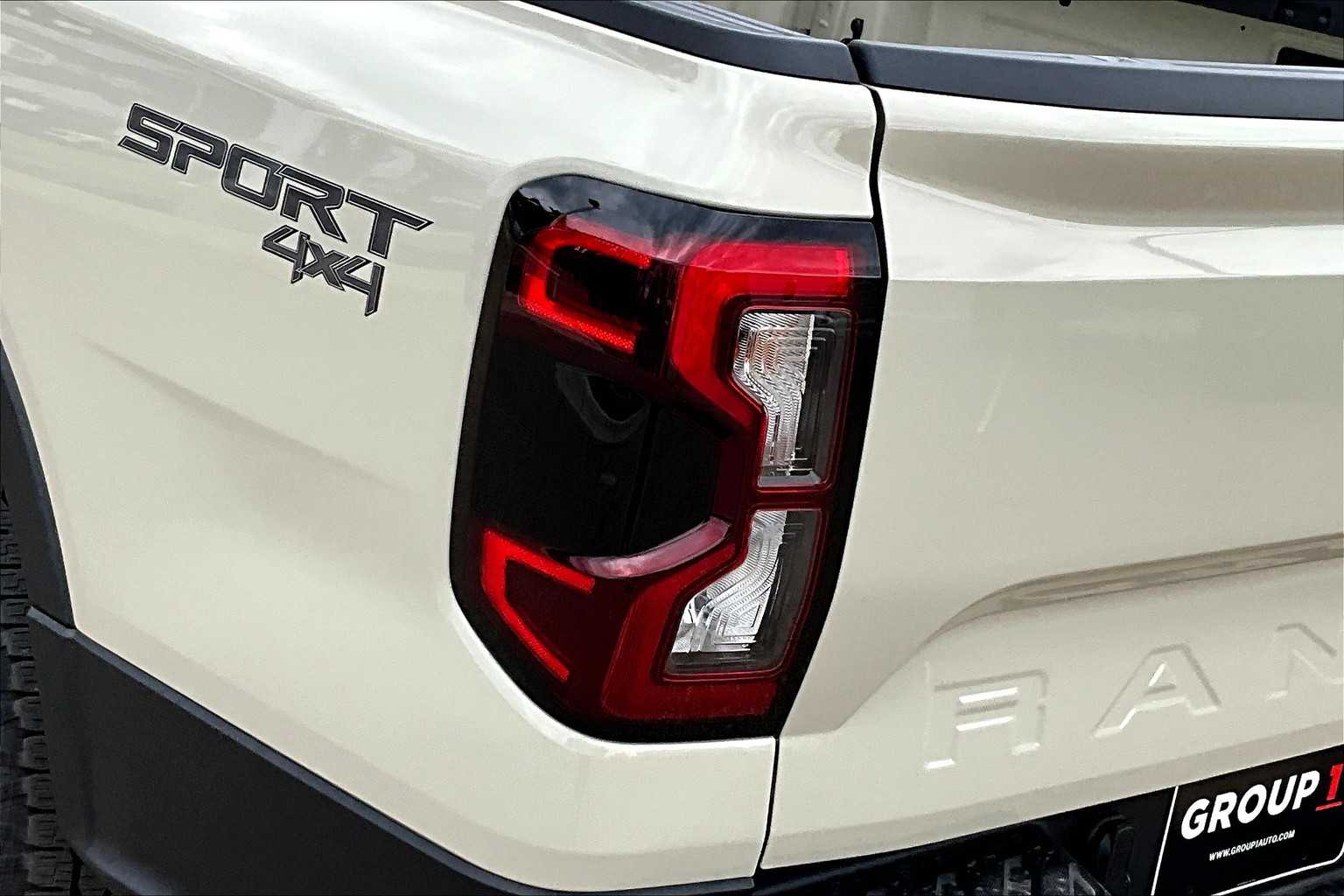 2025 Ford Ranger XLT photo 14
