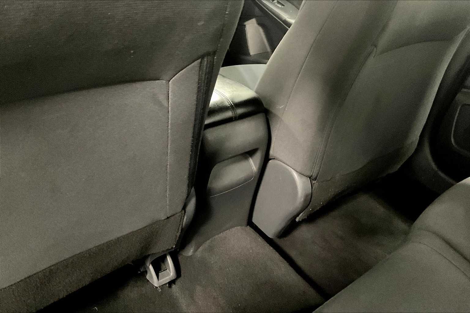 2022 Nissan Sentra S photo 26