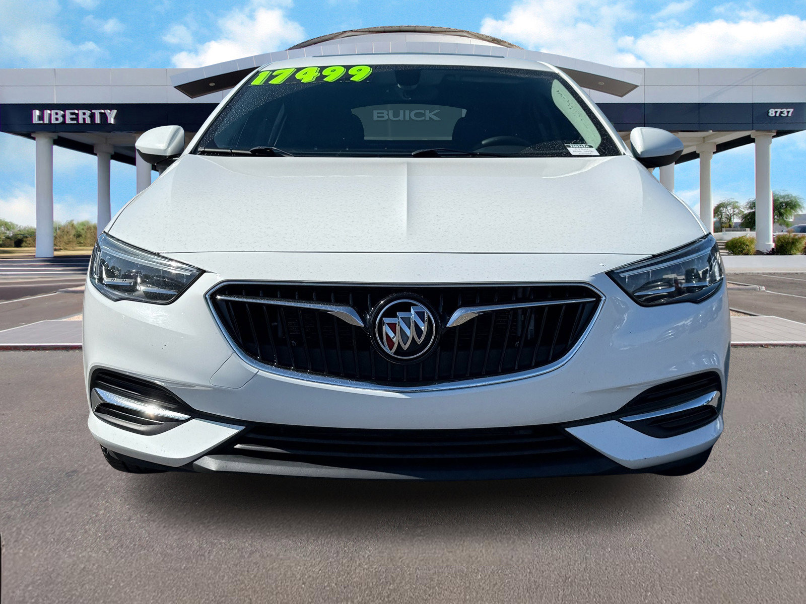 2019 Buick Regal Sportback Preferred photo 4
