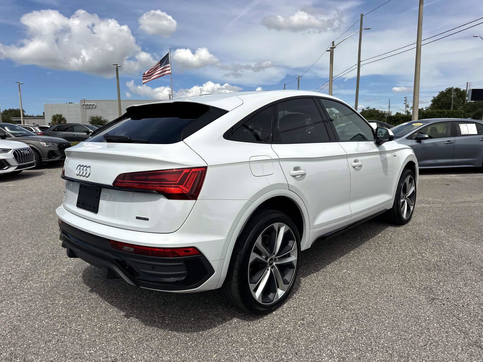 2022 Audi Q5 Sportback S line Premium Plus 45 TFSI photo 4