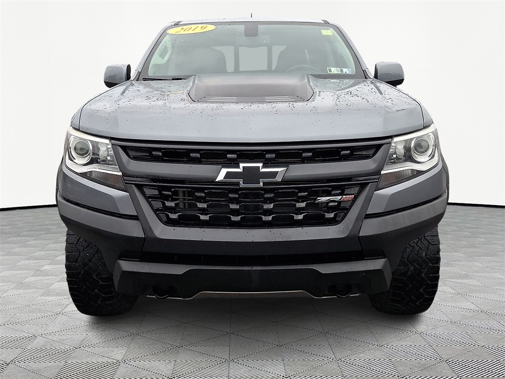 2019 Chevrolet Colorado ZR2 photo 2