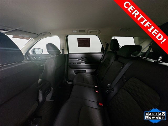 2024 Nissan Pathfinder S photo 15