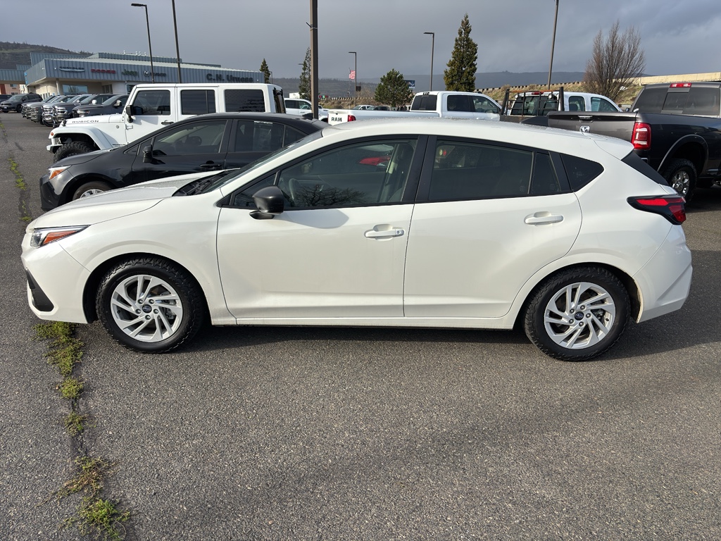 2024 Subaru Impreza Base's photo